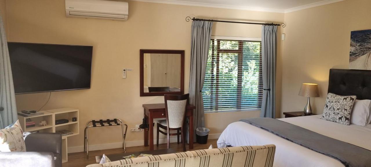 SomerZicht Guest House Somerset West Exterior foto